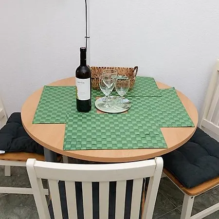 In With Air Conditioning, Wifi, Washing Machine 202-2 Apartment Tučepi